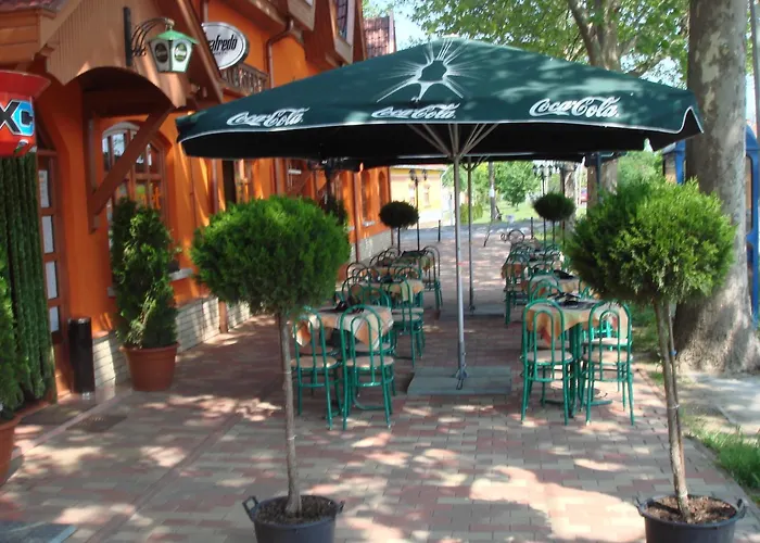 Bed & Breakfast Platan Panzio 3*